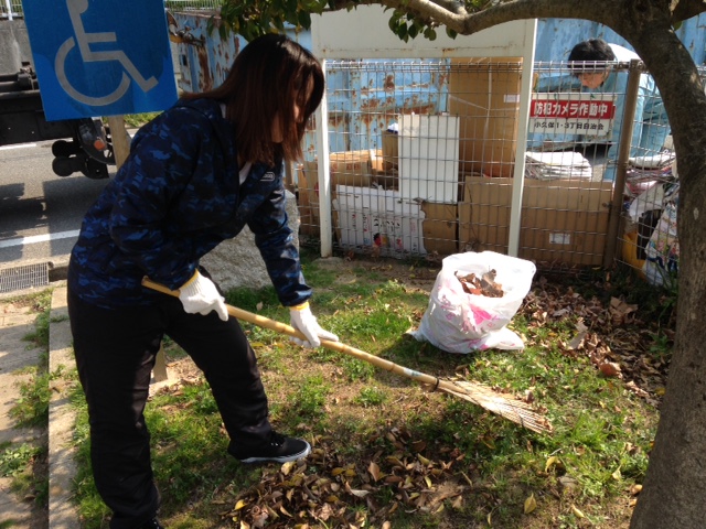 小久保西公園の清掃③