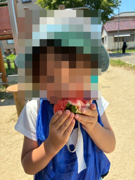 みんなでスイカを食べたよ！