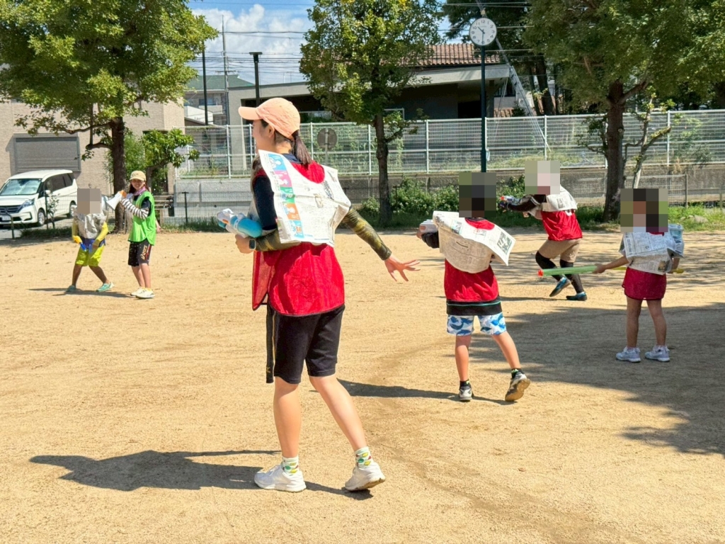 大人も子どももびしょ濡れ！水鉄砲ガンバトル