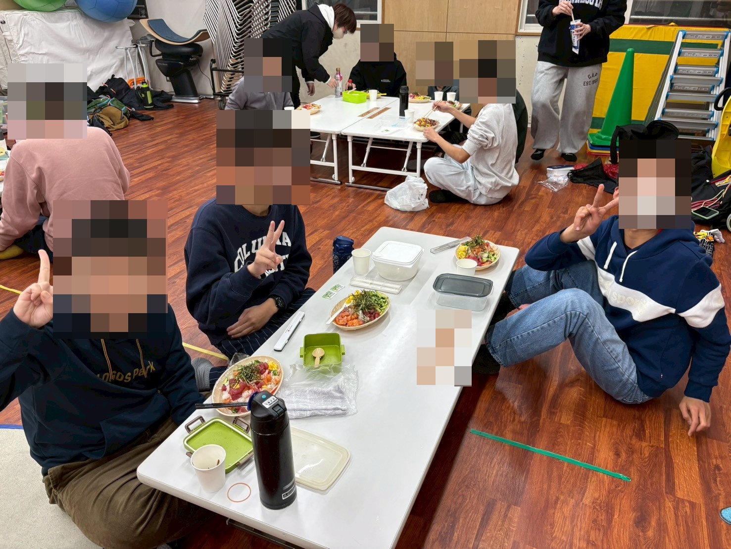 それぞれの役割で協力！春のちらし寿司づくり♪